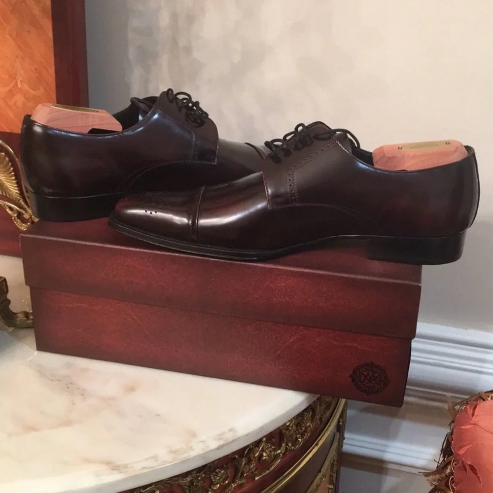 Mezlan Lace Up Leather Brown Oxfords sz.8.5